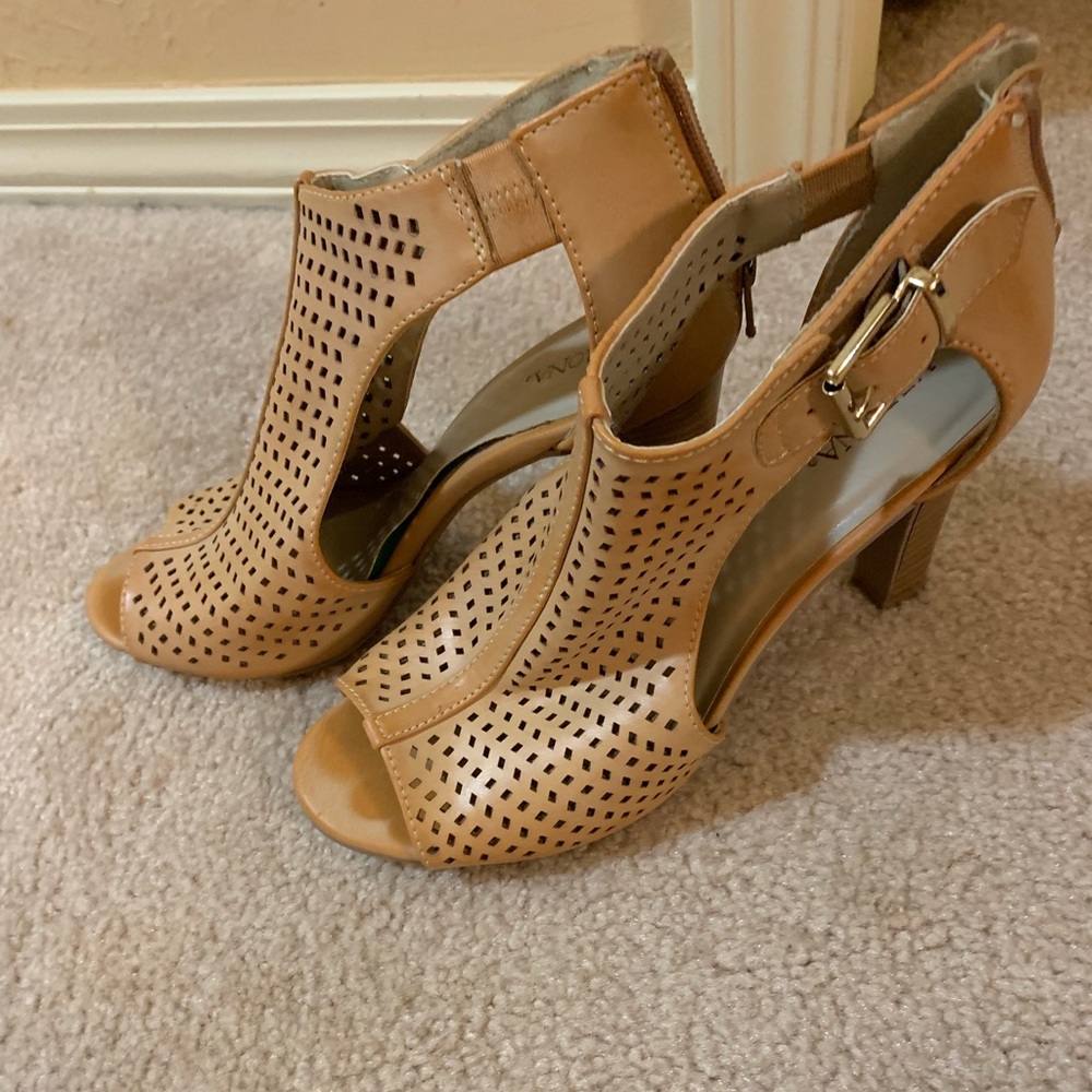 Merona heeled sandal!
